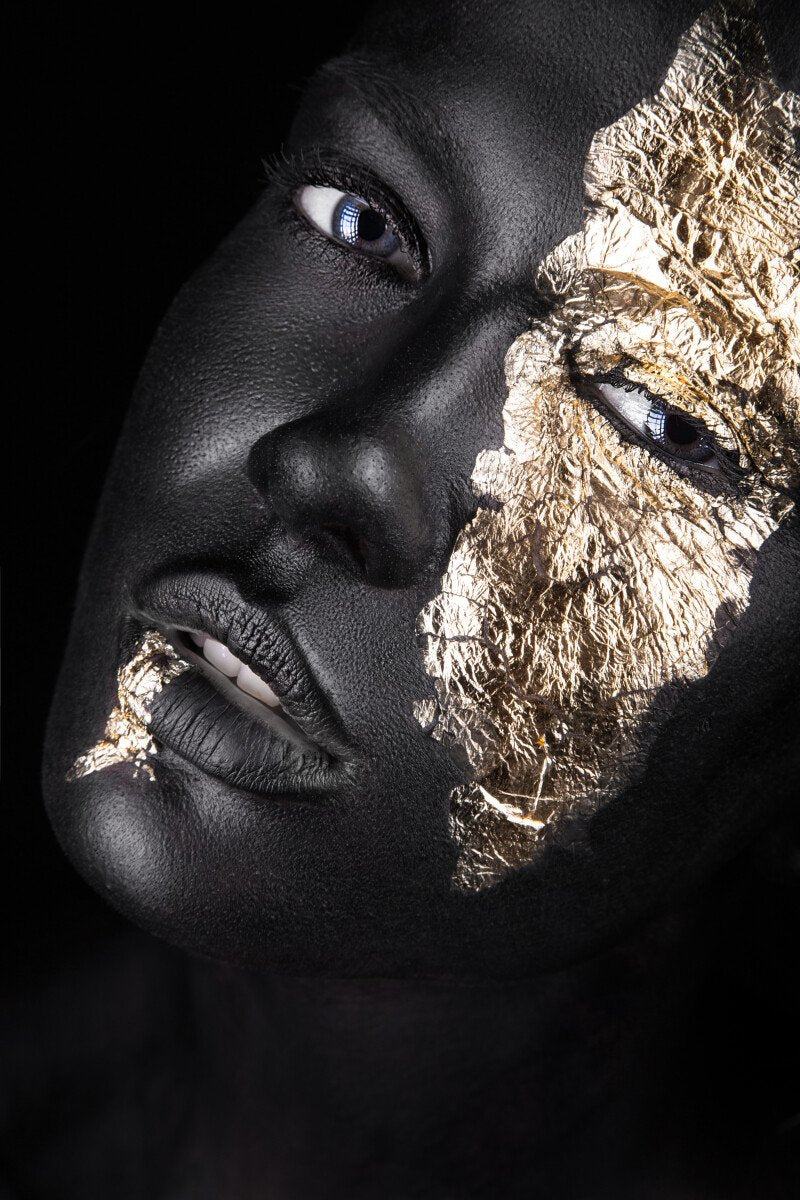 Touch of gold & Black & Gold woman